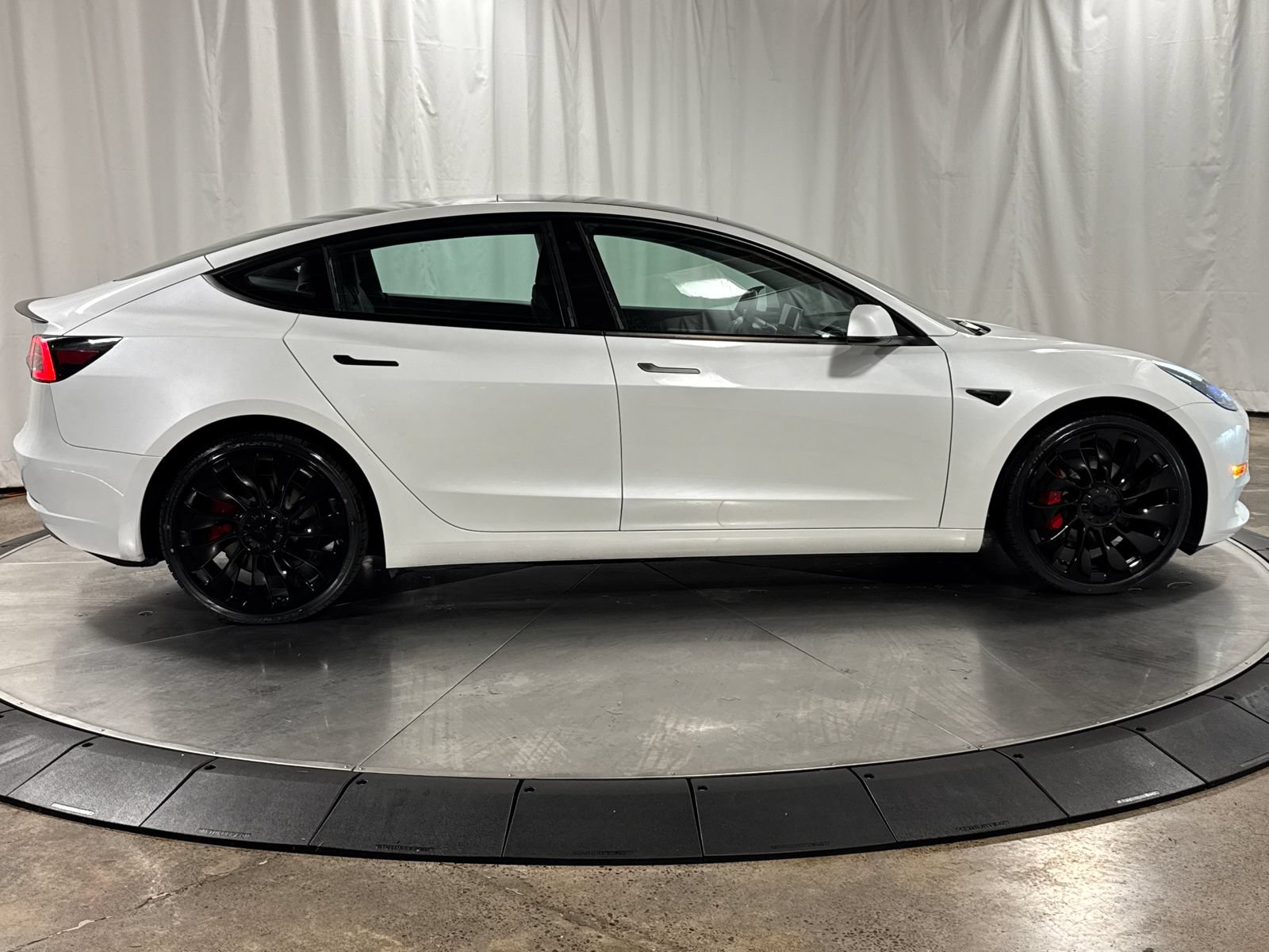 Used 2023 Tesla Model 3 Performance AWD/4WD image 6