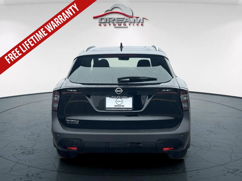 New 2026 Nissan Kicks SV w/ SV Premium Package FWD image 10