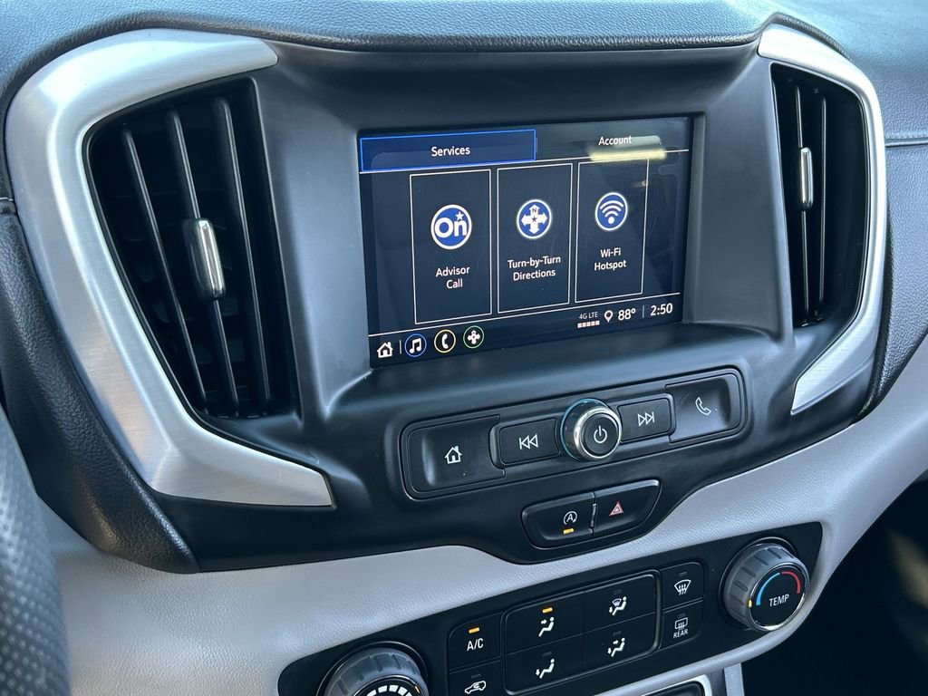 Used 2023 GMC Terrain SLE image 13