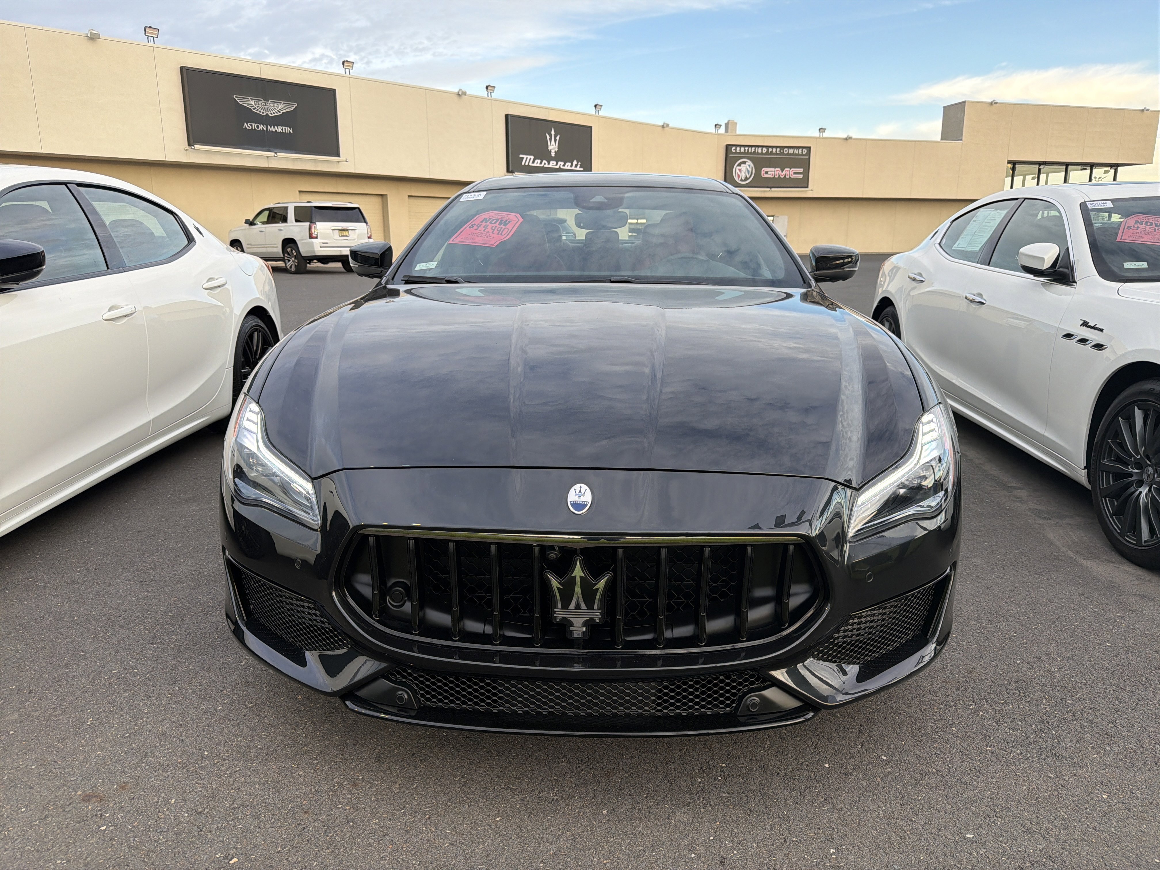 Used 2022 Maserati Quattroporte Modena Q4 AWD/4WD image 2