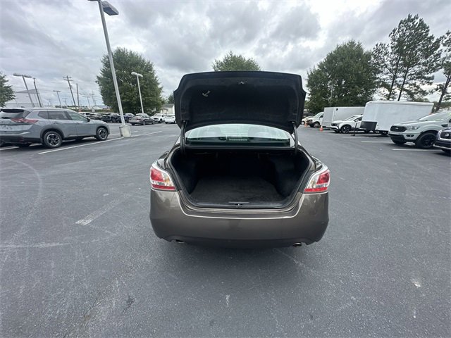Used 2015 Nissan Altima 2.5 SV w/ Convenience Package image 19