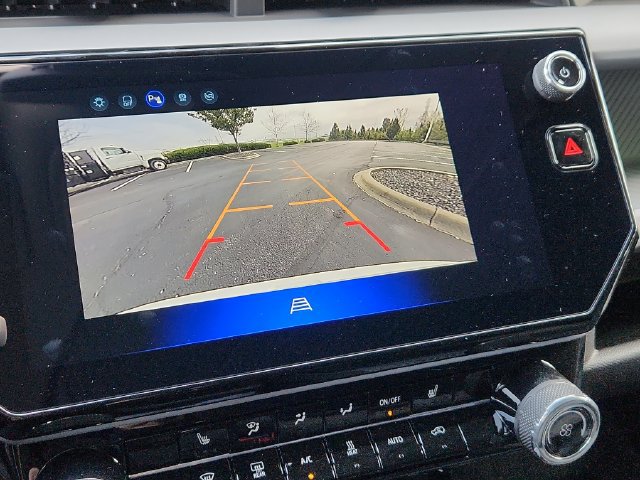 New 2027 Chevrolet Bolt LT w/ Comfort Package FWD image 30
