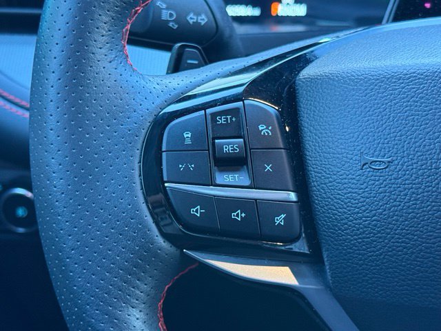 Used 2025 Ford Explorer ST AWD/4WD image 23