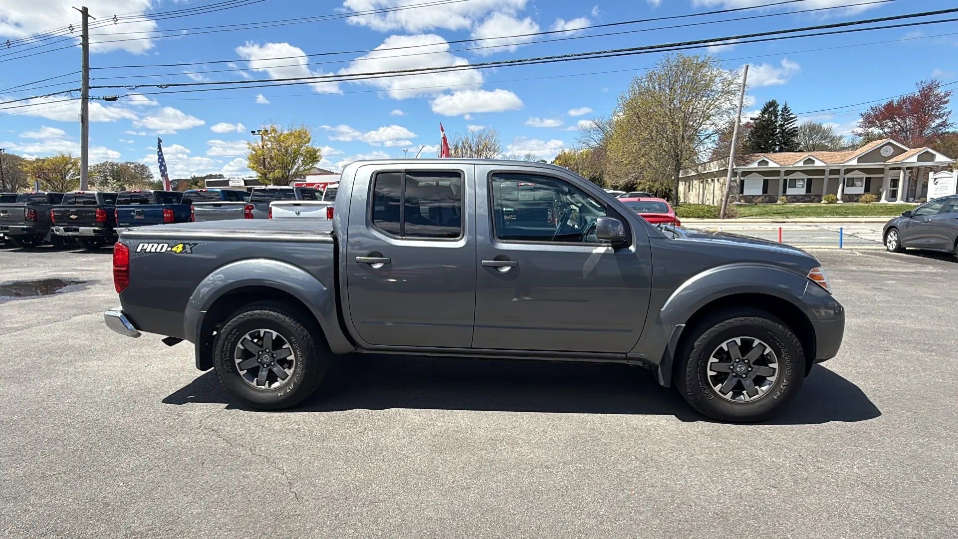 Used 2016 Nissan Frontier PRO-4X AWD/4WD image 12