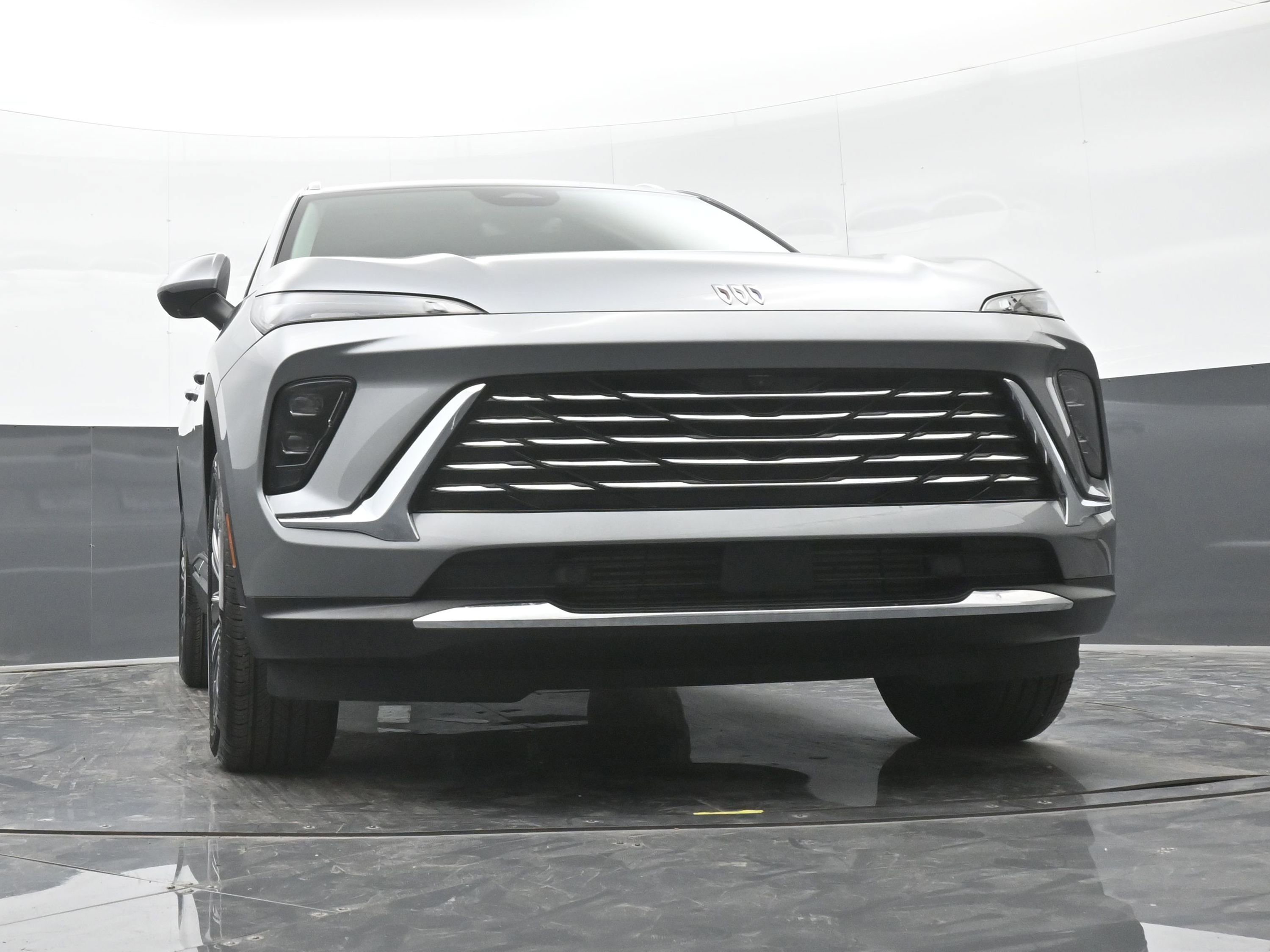 Used 2024 Buick Envision Preferred image 43