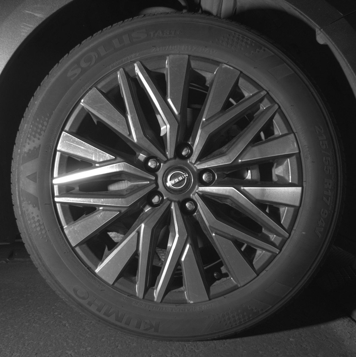 Used 2025 Nissan Altima 2.5 SV image 13