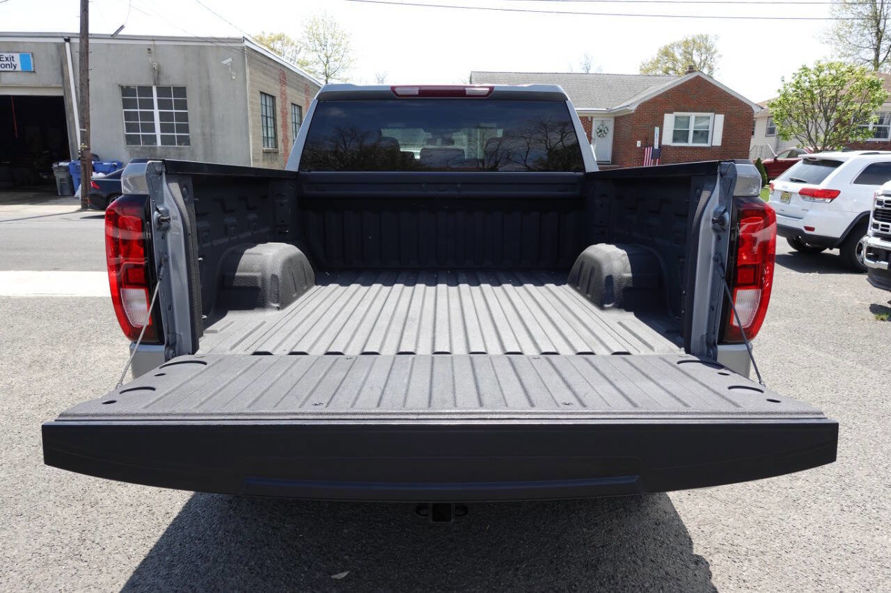 Used 2023 GMC Sierra 1500 Pro w/ Graphite Edition AWD/4WD image 25