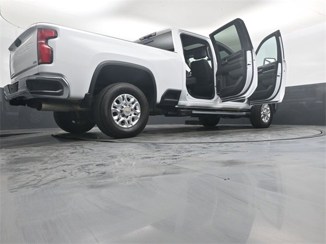 Used 2024 Chevrolet Silverado 2500 LTZ w/ LTZ Convenience Package image 54