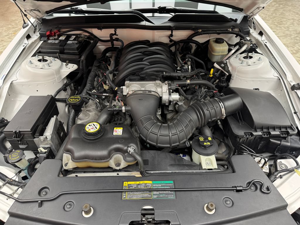 Used 2006 Ford Mustang GT Premium RWD image 25