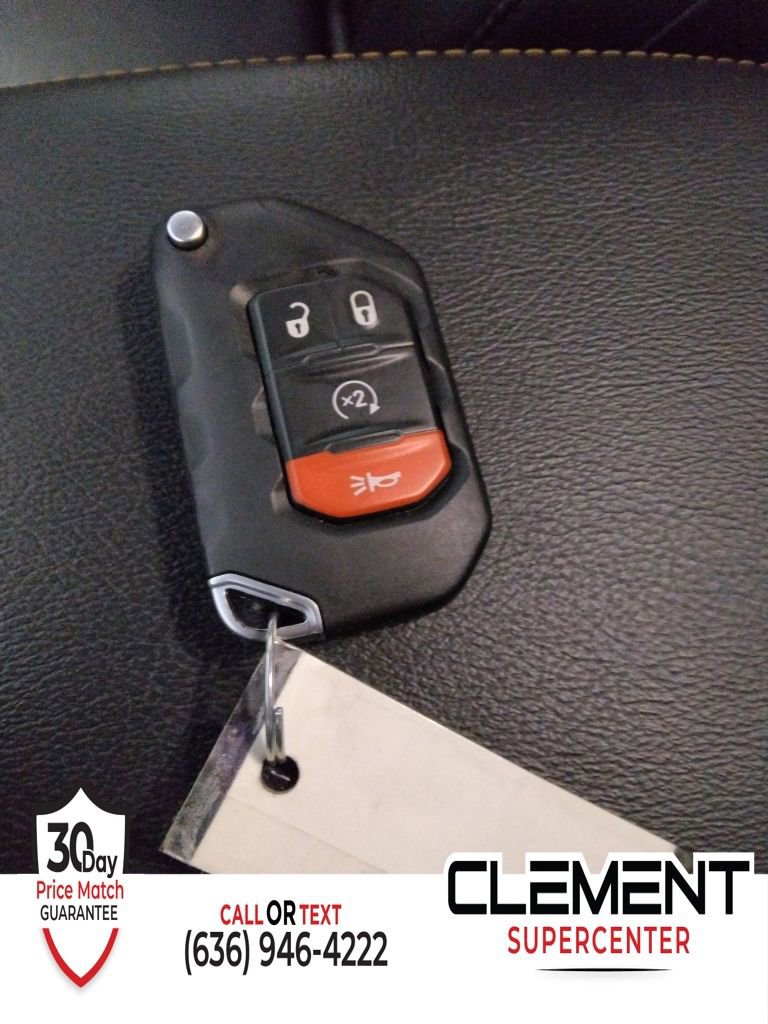 Used 2021 Jeep Gladiator Overland image 45