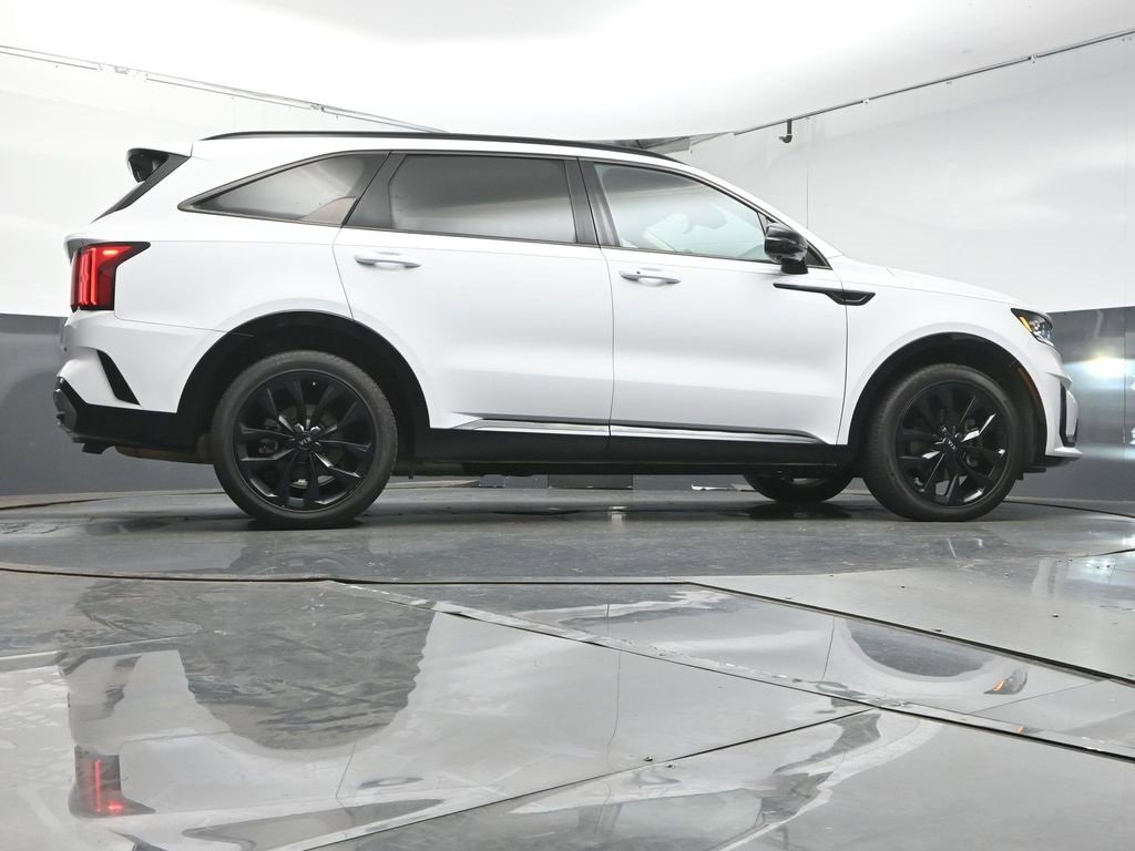 Used 2021 Kia Sorento SX image 41