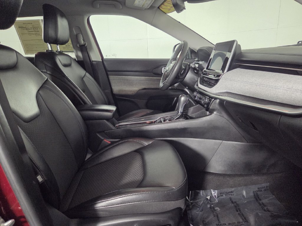 Used 2022 Jeep Compass Latitude AWD/4WD image 32