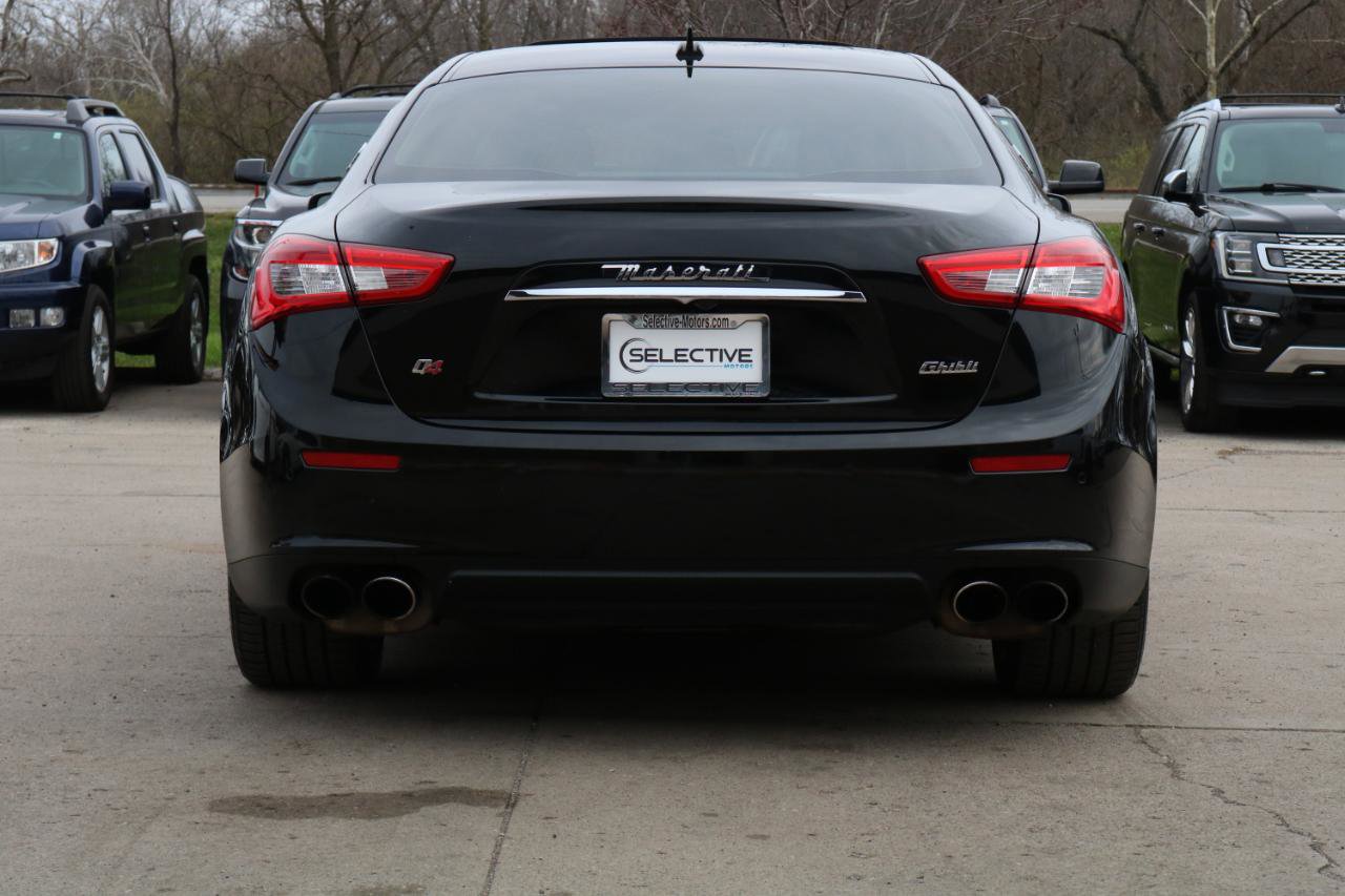 Used 2014 Maserati Ghibli S Q4 AWD/4WD image 12