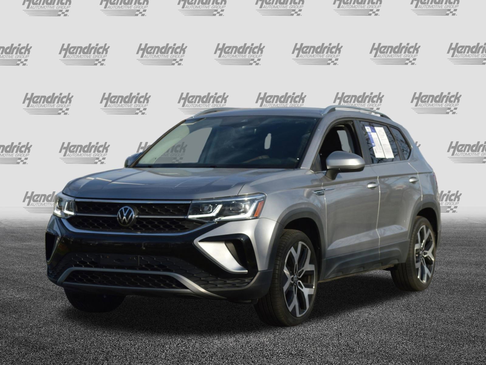 Used 2022 Volkswagen Taos SEL image 7