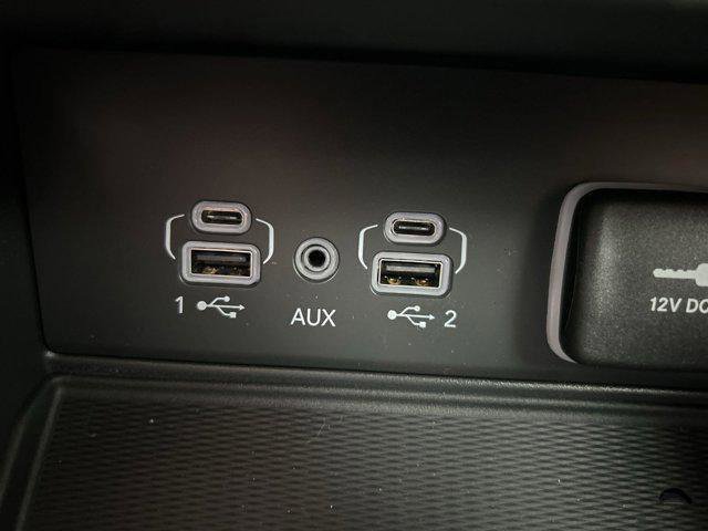 New 2025 Jeep Grand Cherokee L Laredo image 27