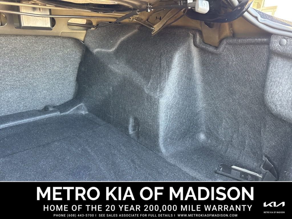 Used 2023 Chevrolet Malibu LT image 29