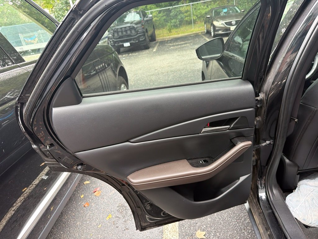 Used 2020 MAZDA CX-30 AWD w/ Premium Package image 9