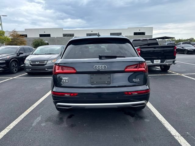 Used 2018 Audi Q5 2.0T Premium Plus w/ Premium Plus Package AWD/4WD image 4