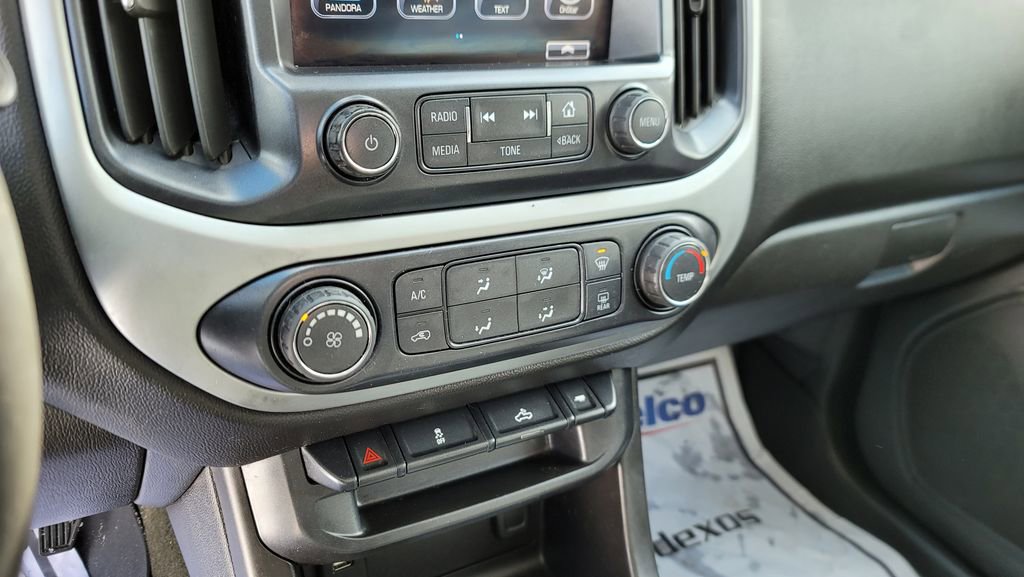 Used 2016 Chevrolet Colorado LT w/ LT Convenience Package image 23