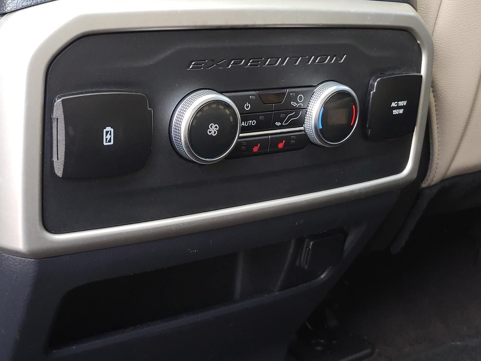 Used 2023 Ford Expedition Max Limited AWD/4WD image 17