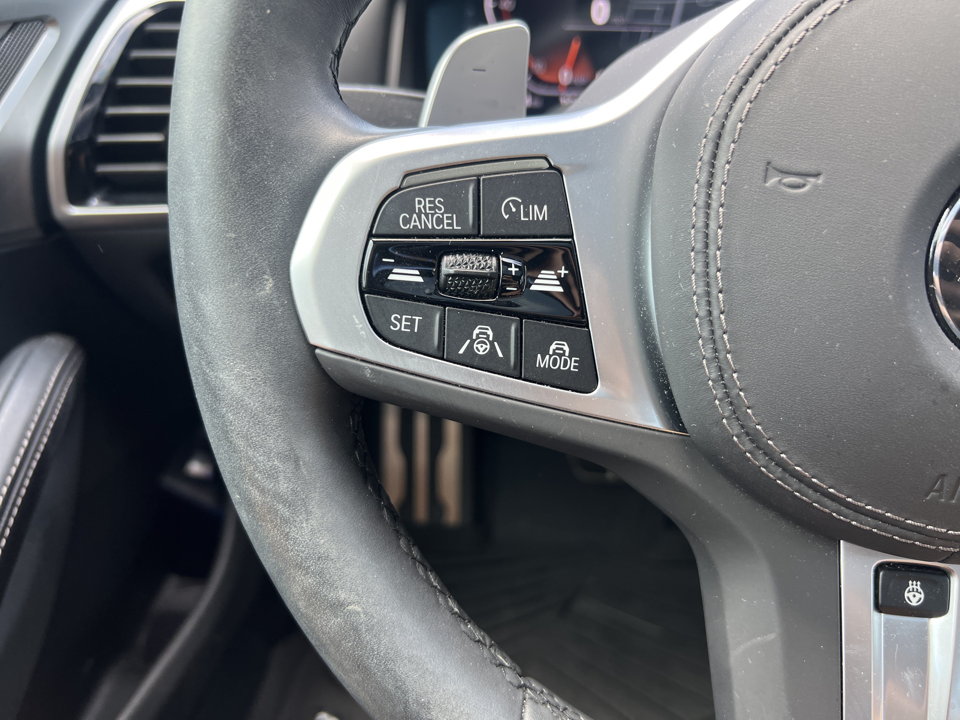 Certified 2026 BMW 840i xDrive AWD/4WD image 19