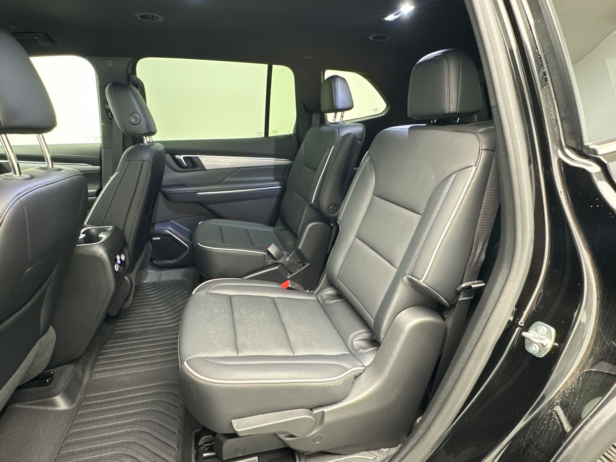 Certified 2026 Buick Enclave Preferred AWD/4WD image 21