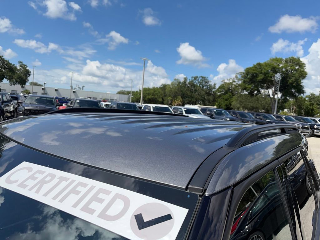 Used 2022 Ford Explorer ST AWD/4WD image 11