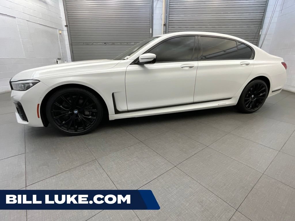 Used 2021 BMW 740i w/ M Sport Package RWD image 1