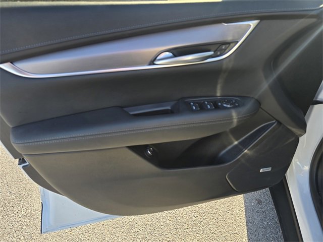 Used 2025 Cadillac XT5 Luxury image 22