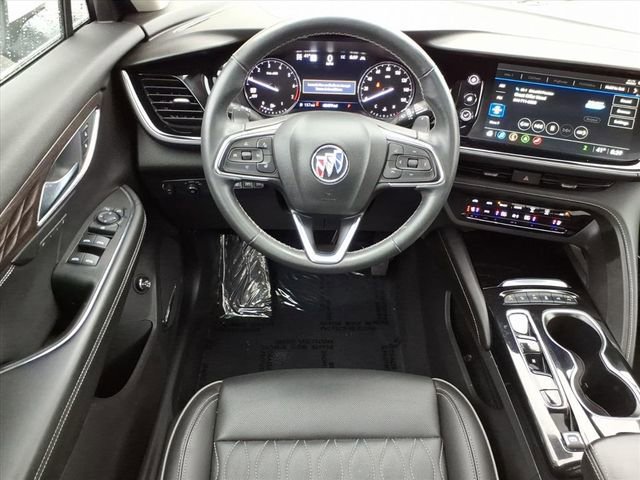Used 2022 Buick Envision Avenir w/ Technology Package II image 17