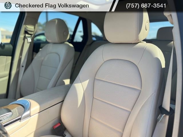 Used 2021 Mercedes-Benz GLC 300 4MATIC image 21