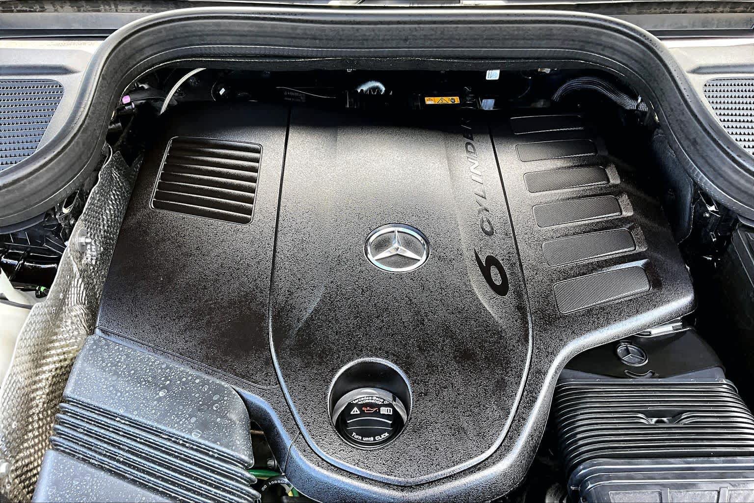 Used 2026 Mercedes-Benz GLS 450 4MATIC image 33
