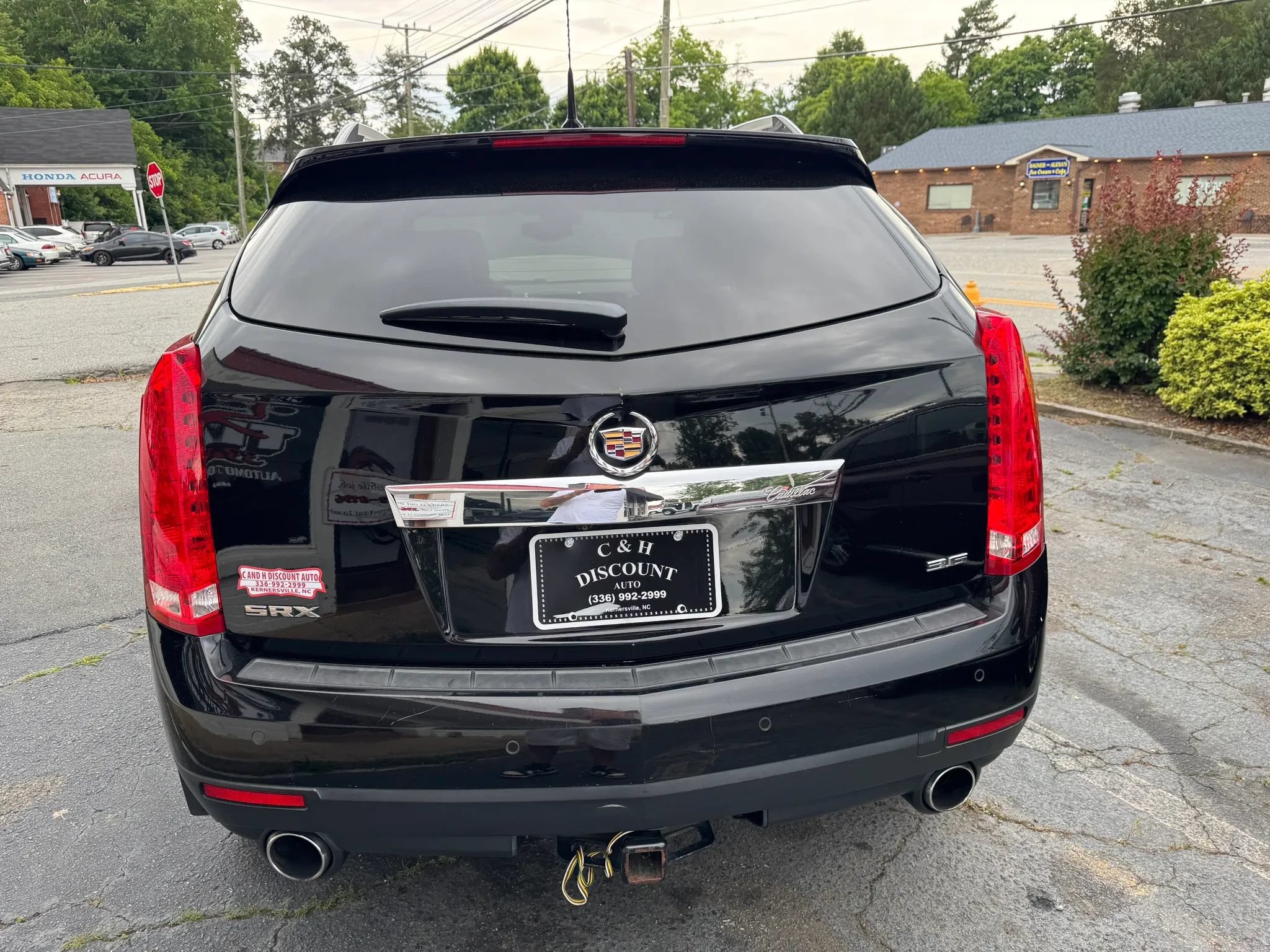 Used 2014 Cadillac SRX Performance w/ Driver Awareness Package FWD image 3