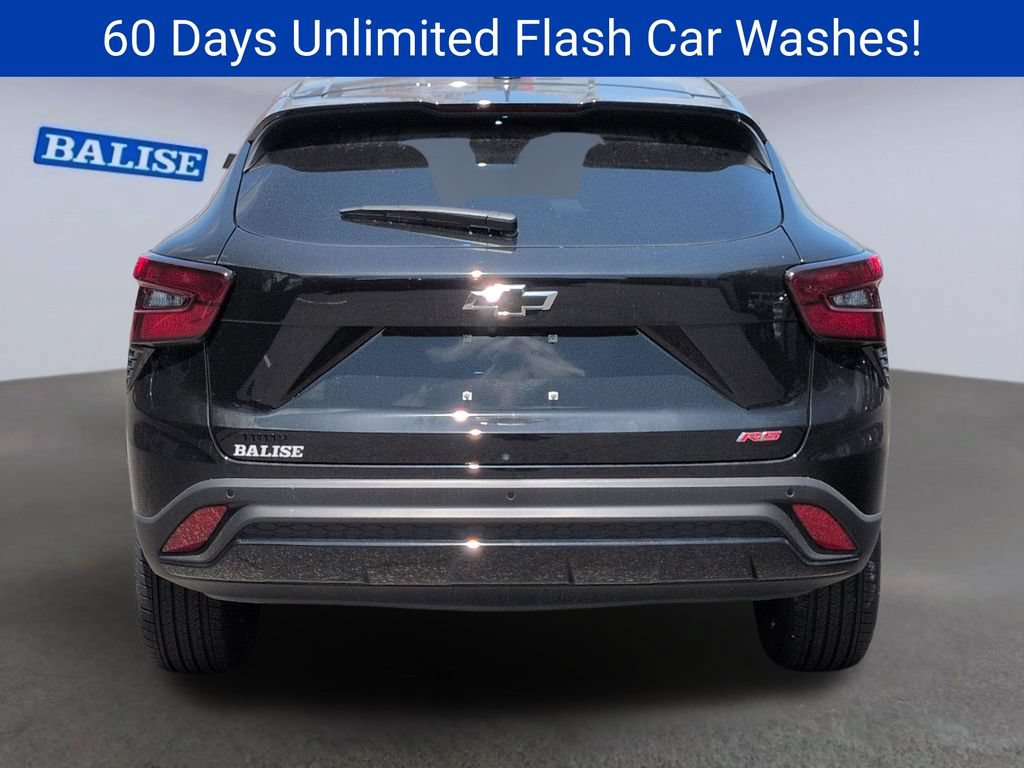 New 2026 Chevrolet Trax RS w/ Sunroof Package FWD image 4