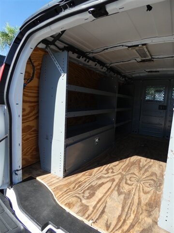 Used 2015 Chevrolet Express 2500 RWD image 14