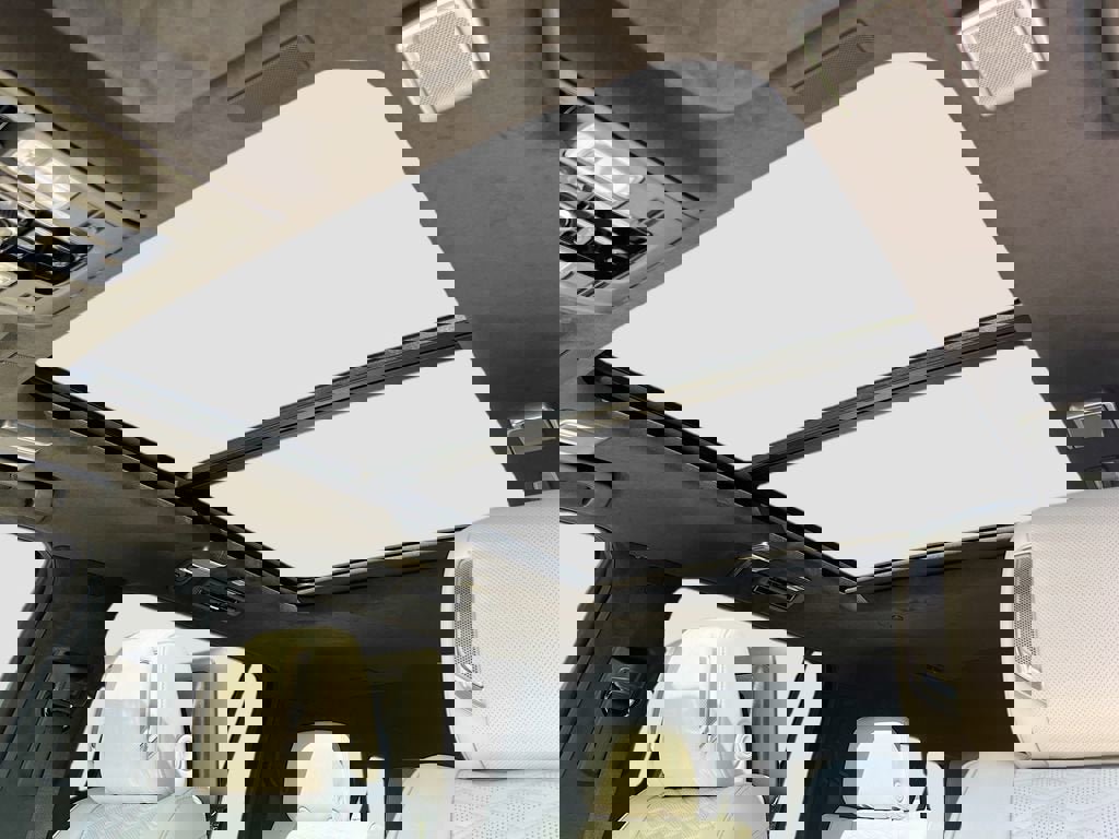 New 2026 Cadillac Escalade ESV Platinum Luxury image 19