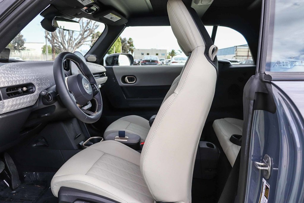 Used 2026 MINI Cooper S FWD image 25