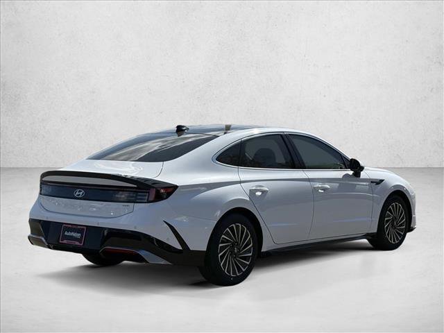 New 2026 Hyundai Sonata Limited image 2