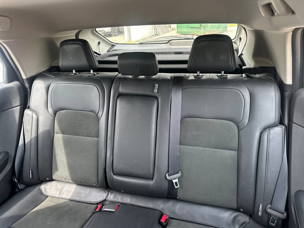 Used 2023 Nissan Ariya FWD image 26