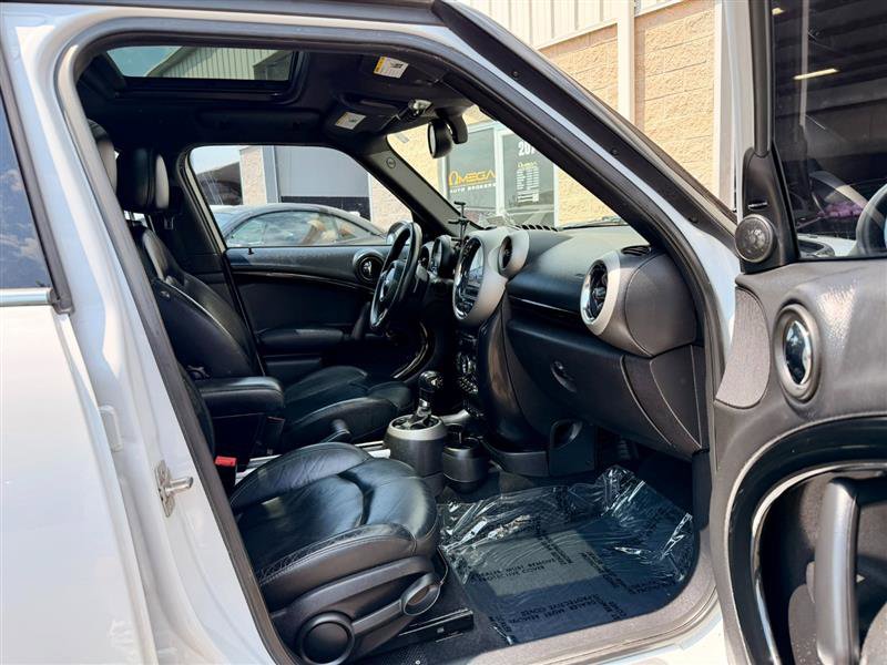 Used 2012 MINI Cooper Countryman S FWD image 10