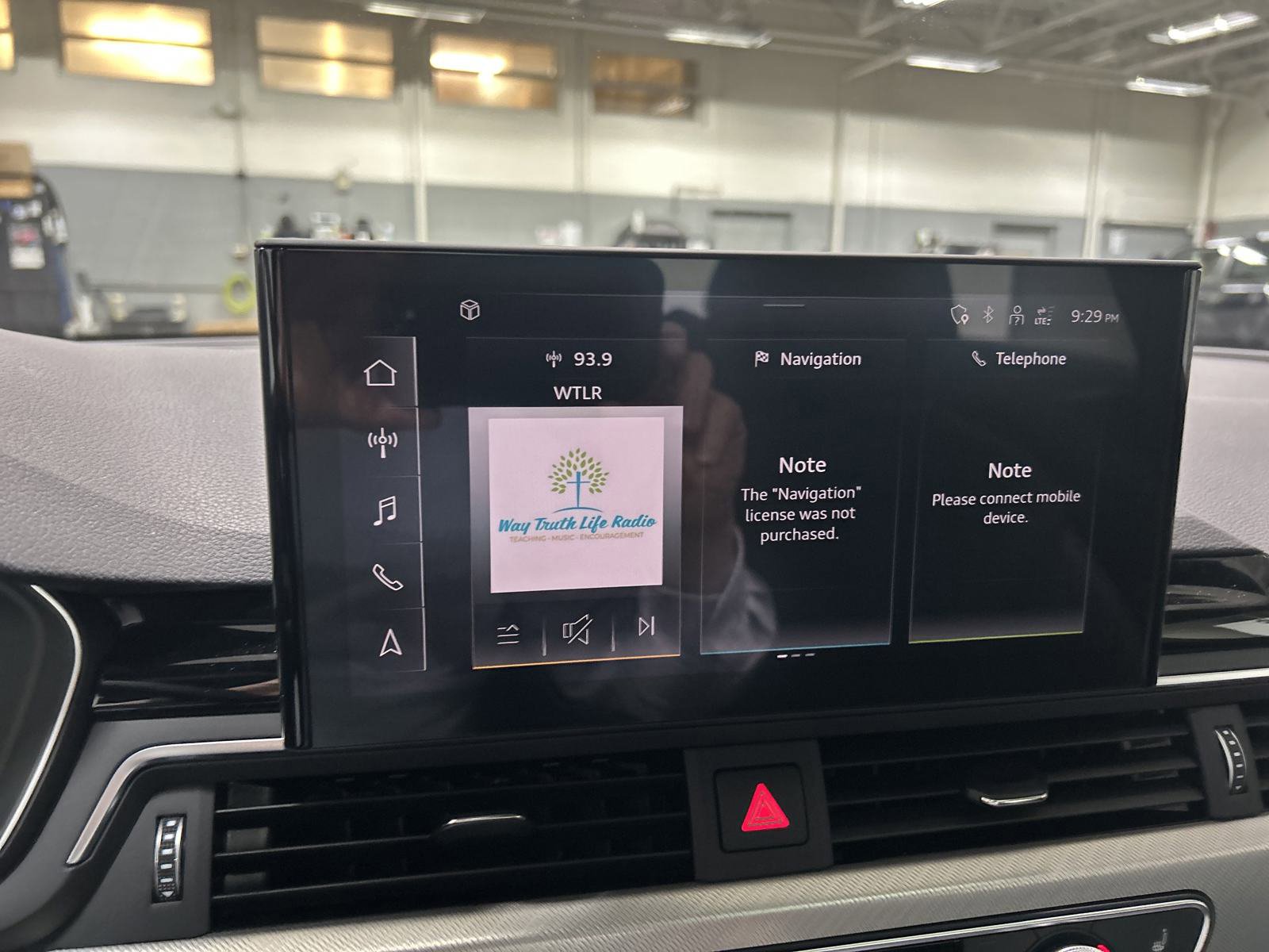 New 2025 Audi A5 2.0T Premium Plus AWD/4WD image 19