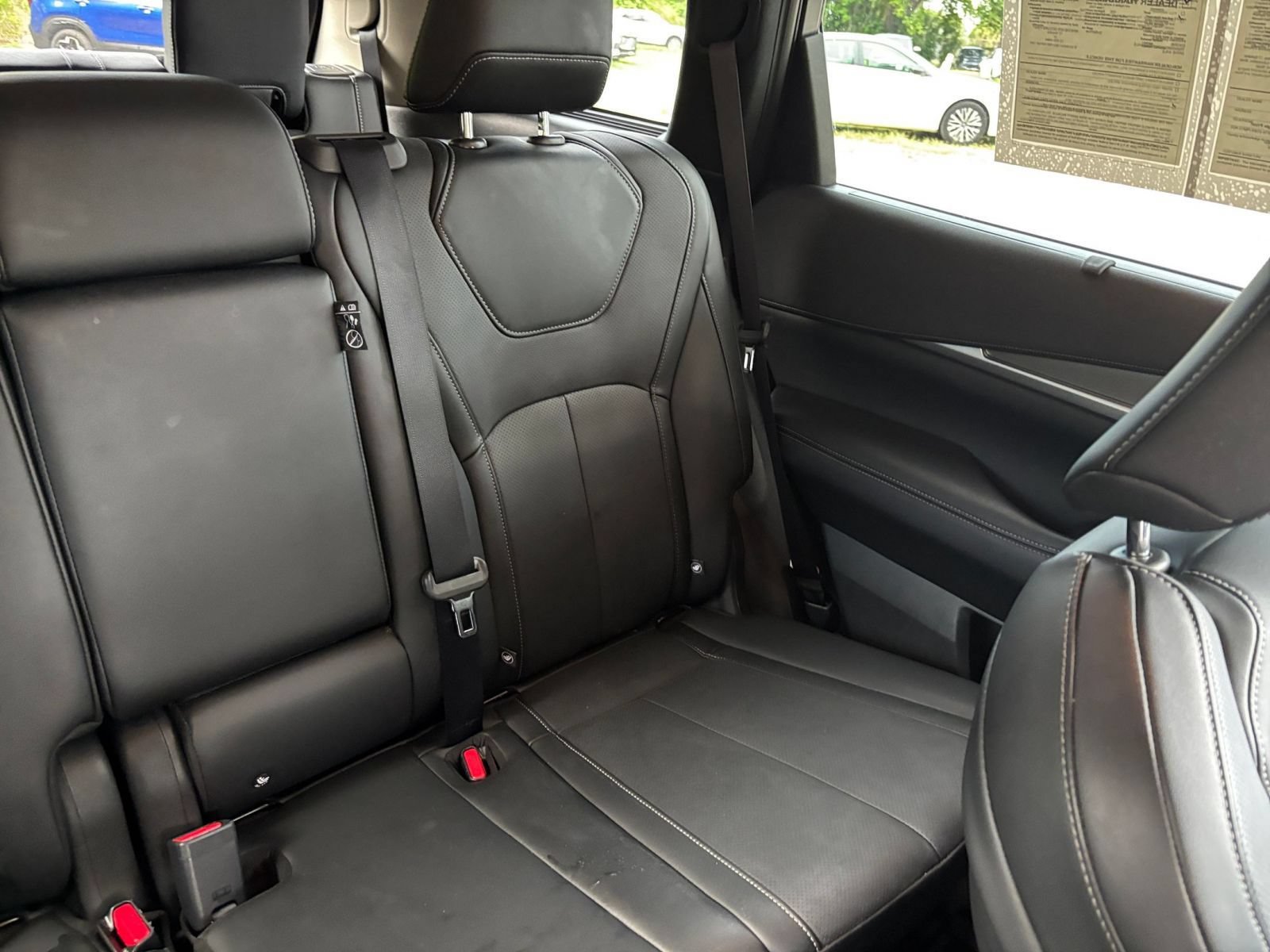 Used 2026 INFINITI QX60 Luxe FWD image 42