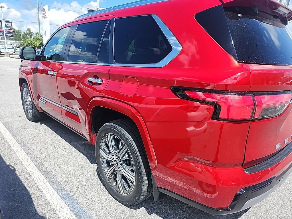 Used 2024 Toyota Sequoia Capstone AWD/4WD image 27