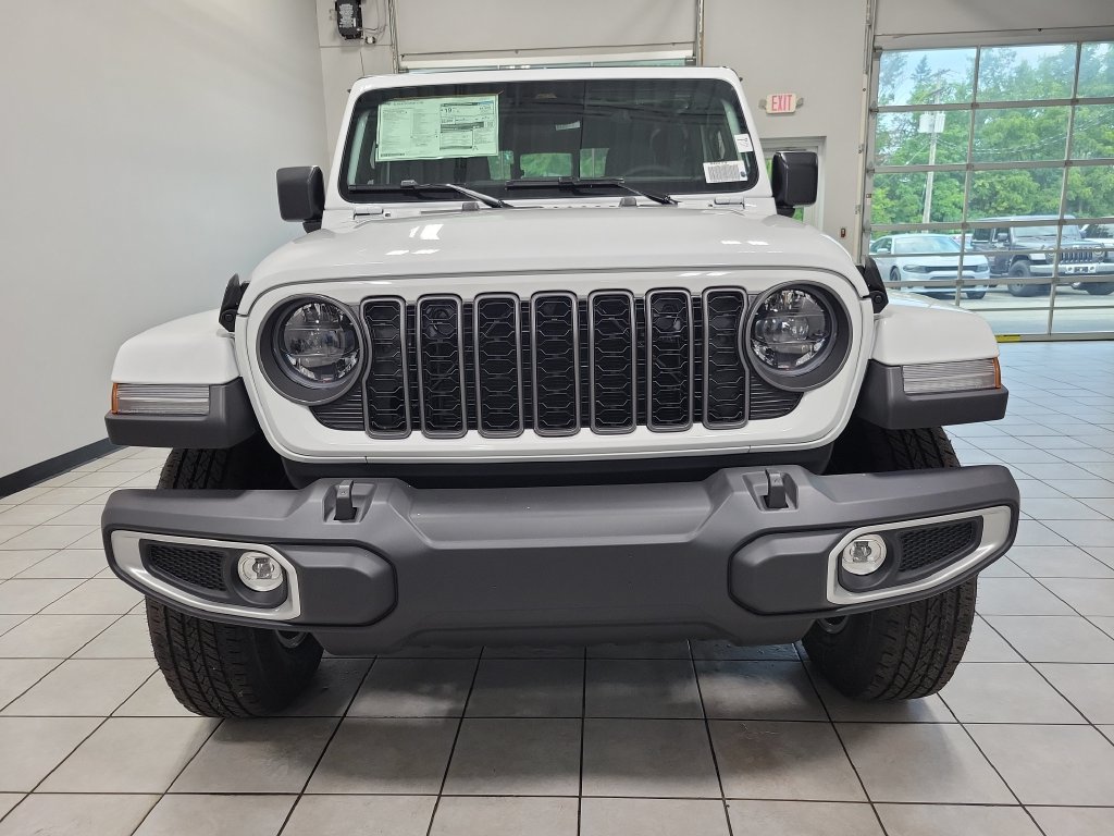 New 2026 Jeep Gladiator Sport AWD/4WD image 2