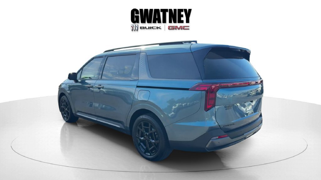 Used 2026 Kia Carnival SX w/ SX Dark Edition Package FWD image 5