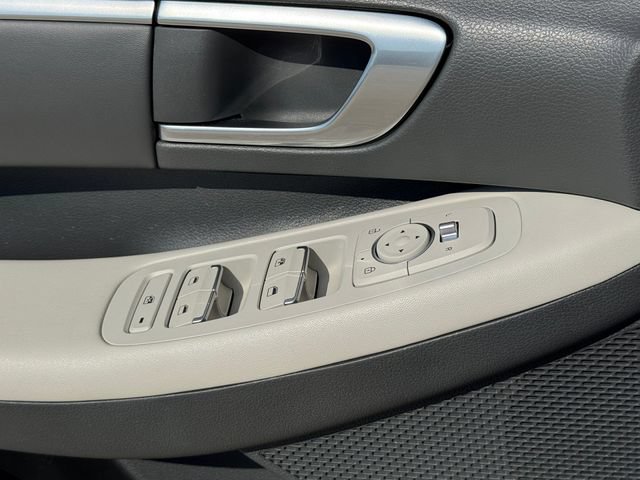 Used 2022 Hyundai Sonata Blue FWD image 28