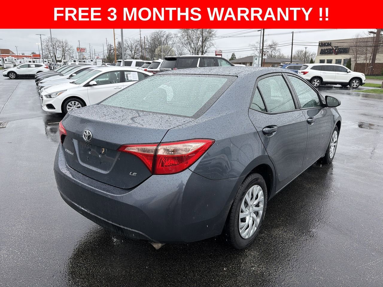 Used 2017 Toyota Corolla LE image 29