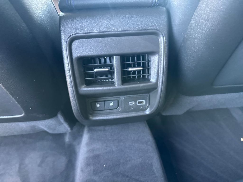 Used 2025 Cadillac XT4 Sport w/ Cold Weather Package FWD image 43