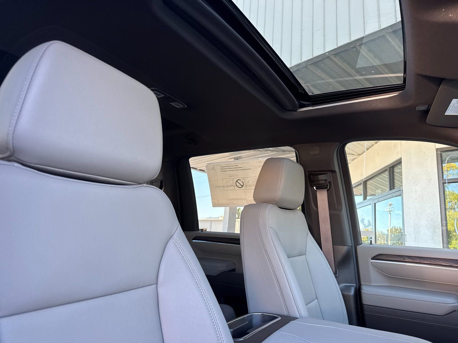 New 2026 GMC Sierra 2500 SLT w/ SLT Premium Package image 17