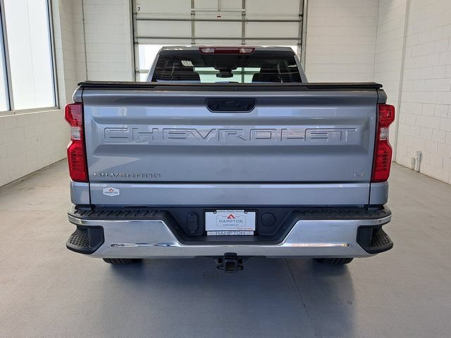 Used 2023 Chevrolet Silverado 1500 LT AWD/4WD image 7